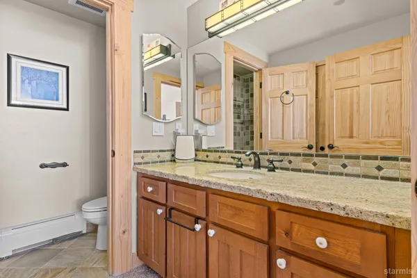 $920,000 | 39 Palisades Drive, Unit 210, Kirkwood, CA 95646