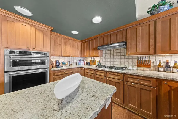 $920,000 | 39 Palisades Drive, Unit 210, Kirkwood, CA 95646