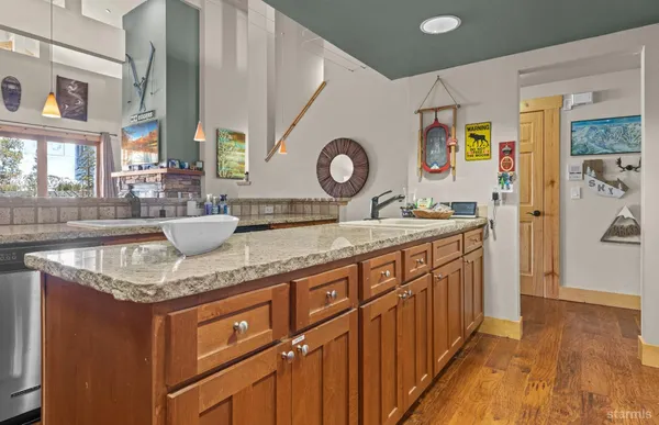 $920,000 | 39 Palisades Drive, Unit 210, Kirkwood, CA 95646