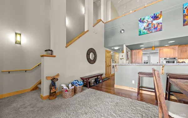 $920,000 | 39 Palisades Drive, Unit 210, Kirkwood, CA 95646