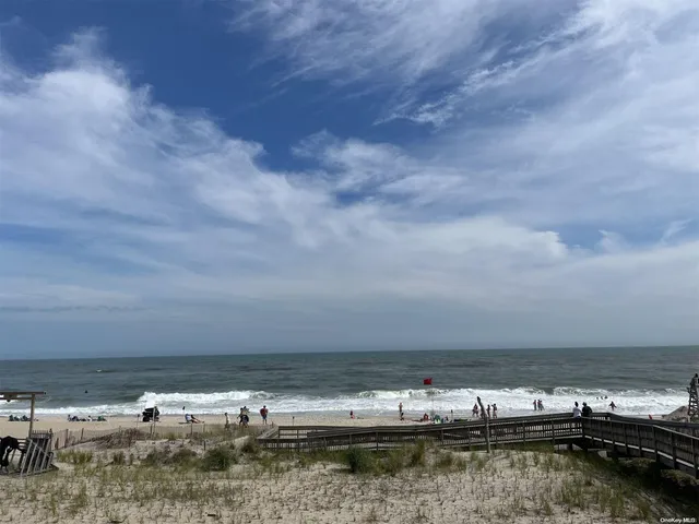 $12,000 | 85 Bungalow Lane, Ocean Beach, NY 11770