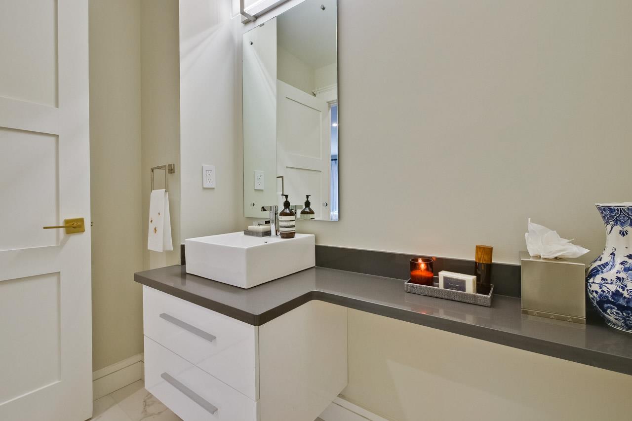 711 Addison Avenue Palo Alto, CA 94301 - Photo 19 of 44