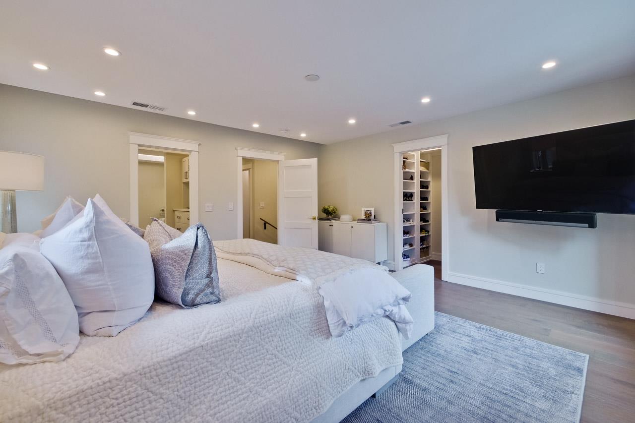 711 Addison Avenue Palo Alto, CA 94301 - Photo 25 of 44