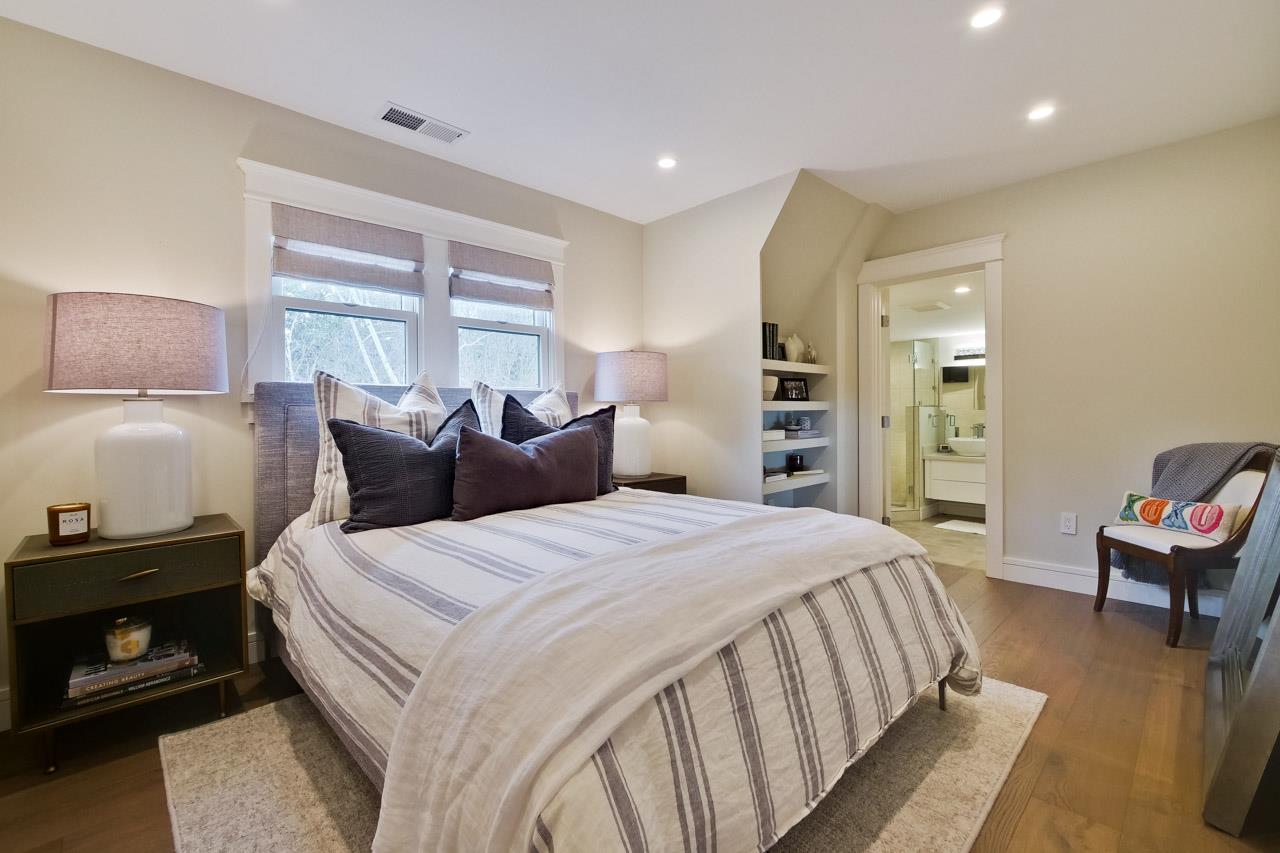 711 Addison Avenue Palo Alto, CA 94301 - Photo 30 of 44