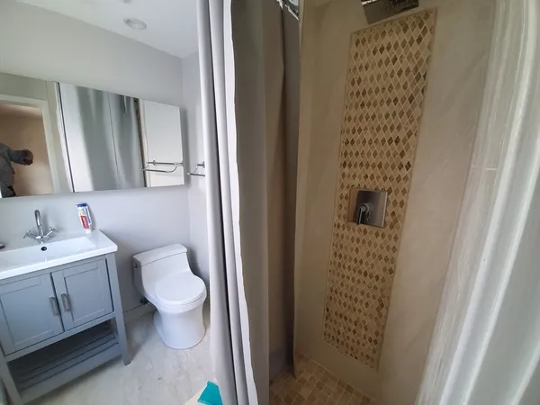 $3,400 | 31 Egerton Road, Unit 2, Arlington, MA 02474