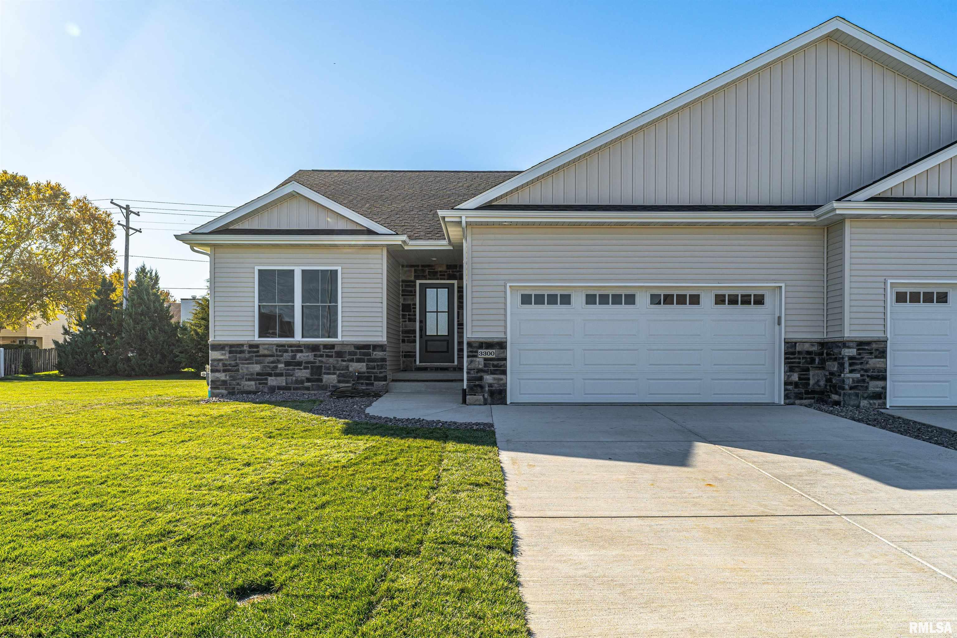 3300 Carnegie Drive Springfield, IL 62711 - Photo 1 of 38 Gallery Image 1
