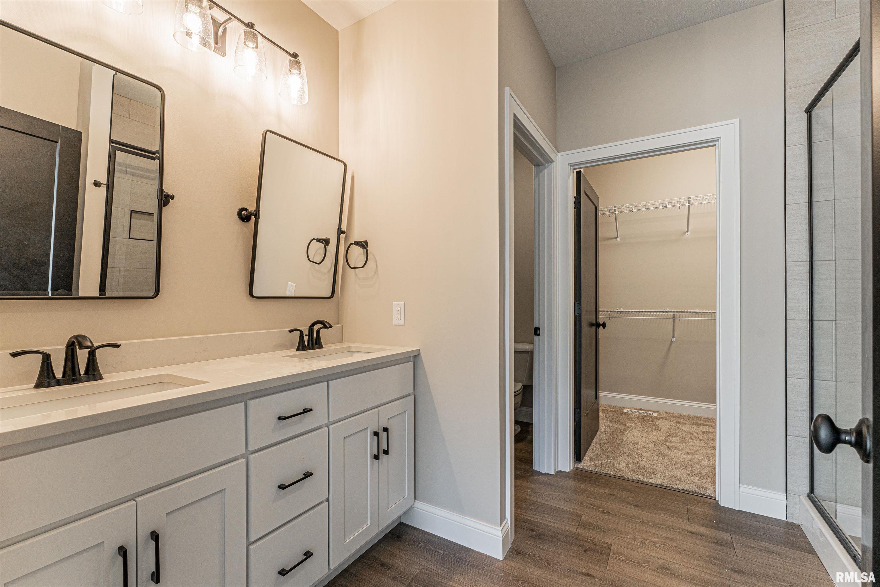 3300 Carnegie Drive Springfield, IL 62711 - Photo 23 of 38 Gallery Image 23