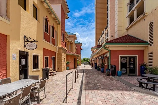 $589,000 | 5781 Cape Harbour Drive, Unit 707, Cape Coral, FL 33914