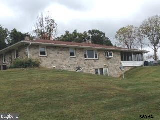 1223 Range Road York, PA 17406 - Photo 2 of 10 Gallery Image 2