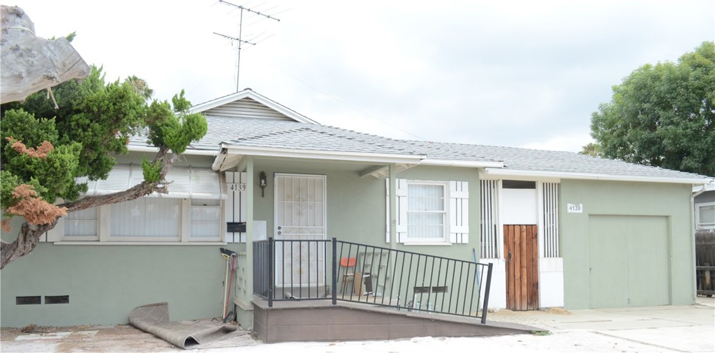 4139 St George Place Riverside, CA 92504 - Photo 2 of 42 Left Front of the house