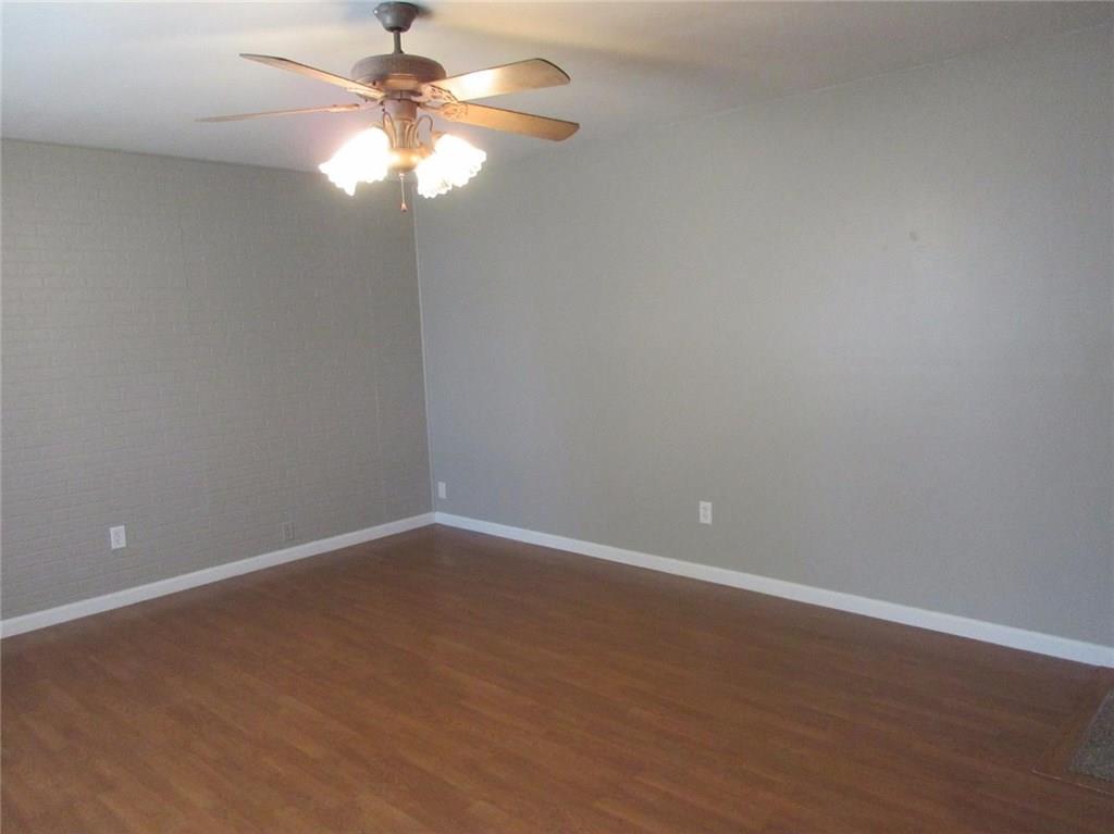 640 Olympia Road Valparaiso, IN 46385 - Photo 5 of 16 Gallery Image 5