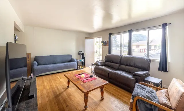 $489,000 | 16877 Antelope Street, Esparto, CA 95627