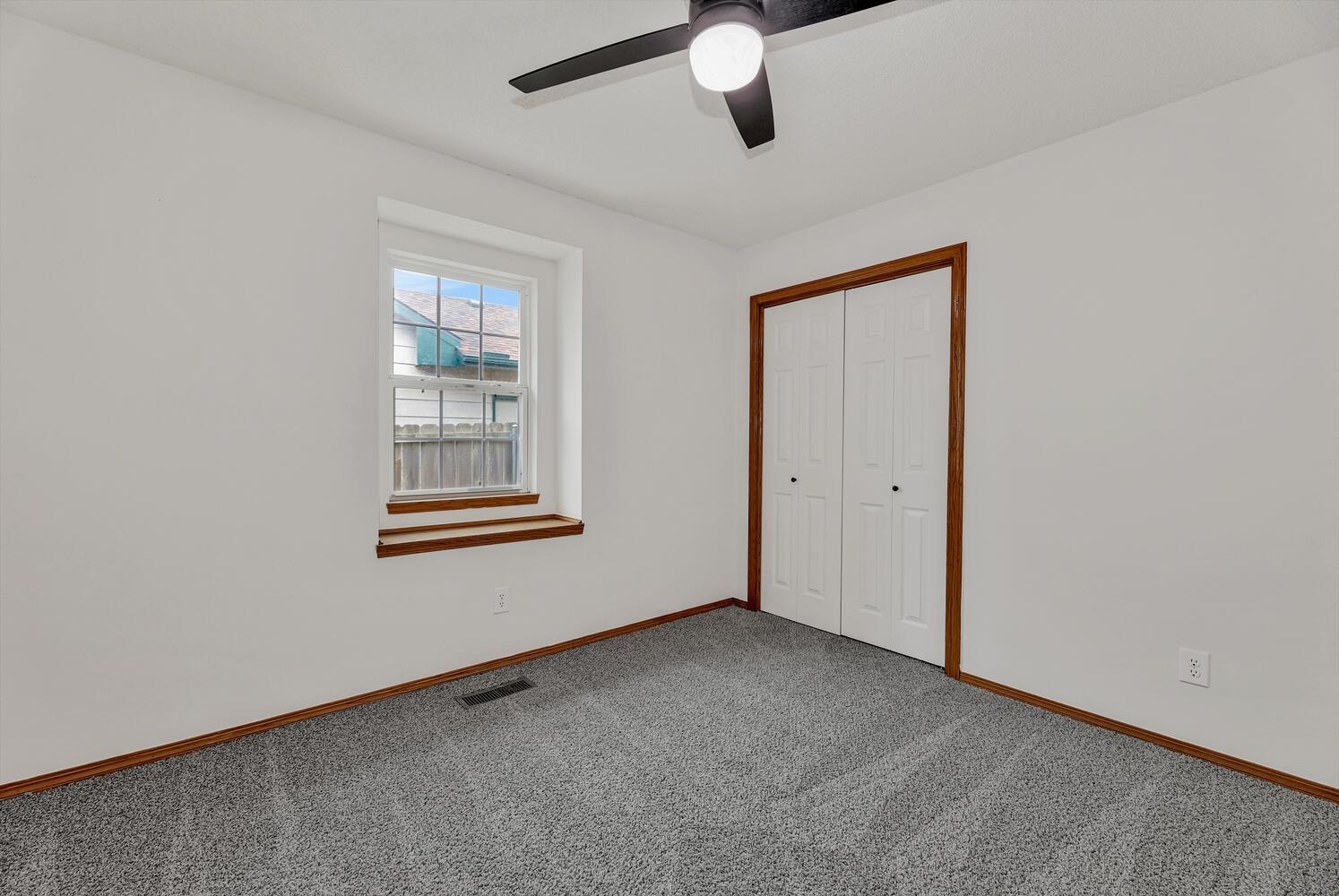 1808 South Shiloh Street Wichita, KS 67207 - Photo 17 of 30