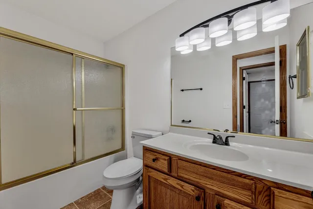 $249,900 | 1808 South Shiloh Street, Wichita, KS 67207