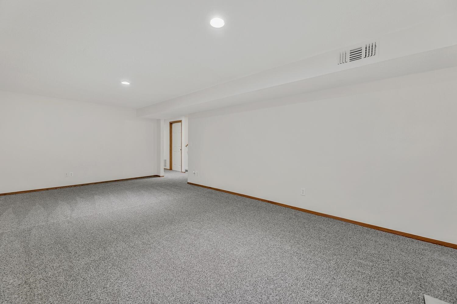 1808 South Shiloh Street Wichita, KS 67207 - Photo 21 of 30