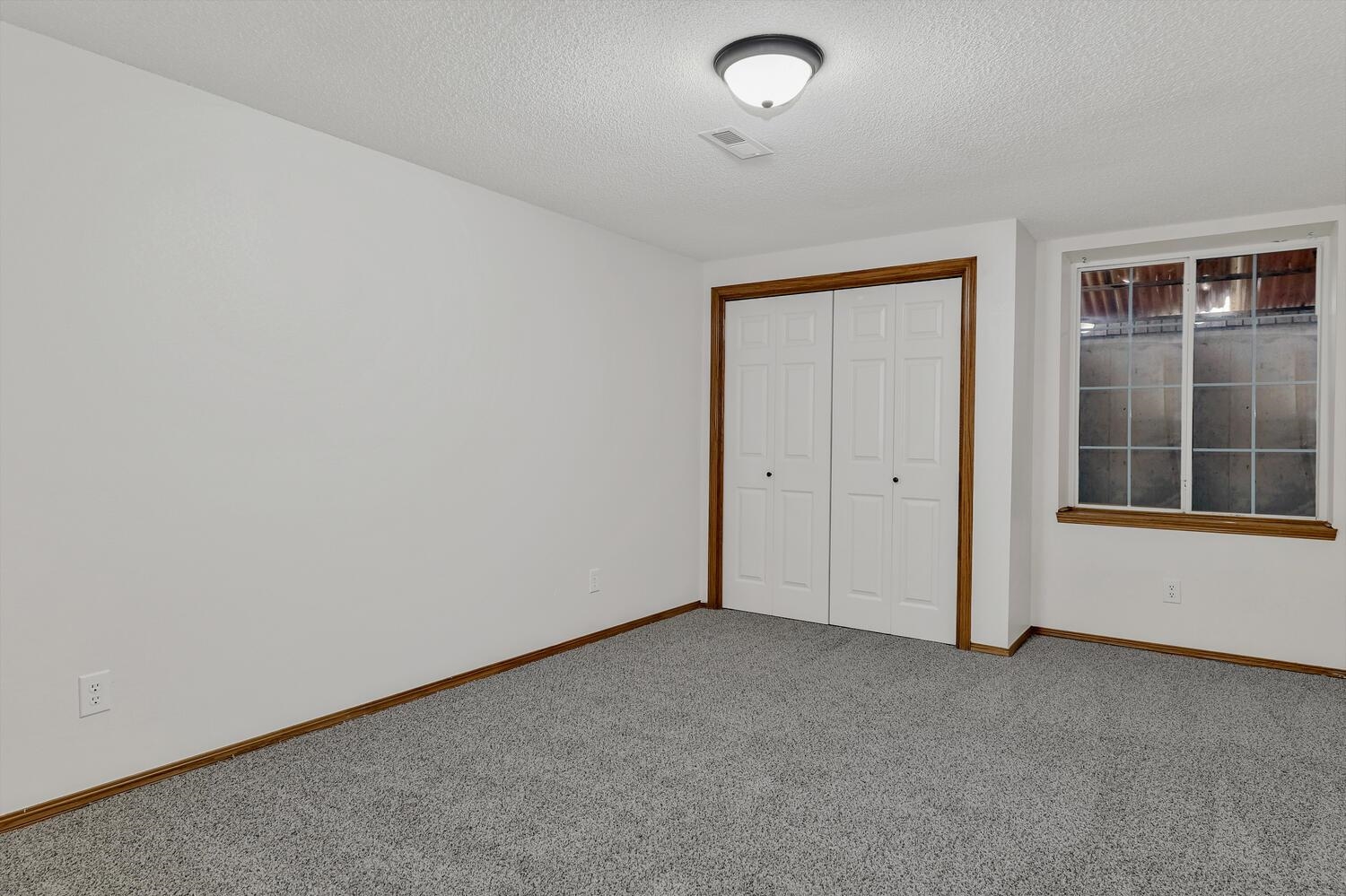 1808 South Shiloh Street Wichita, KS 67207 - Photo 22 of 30