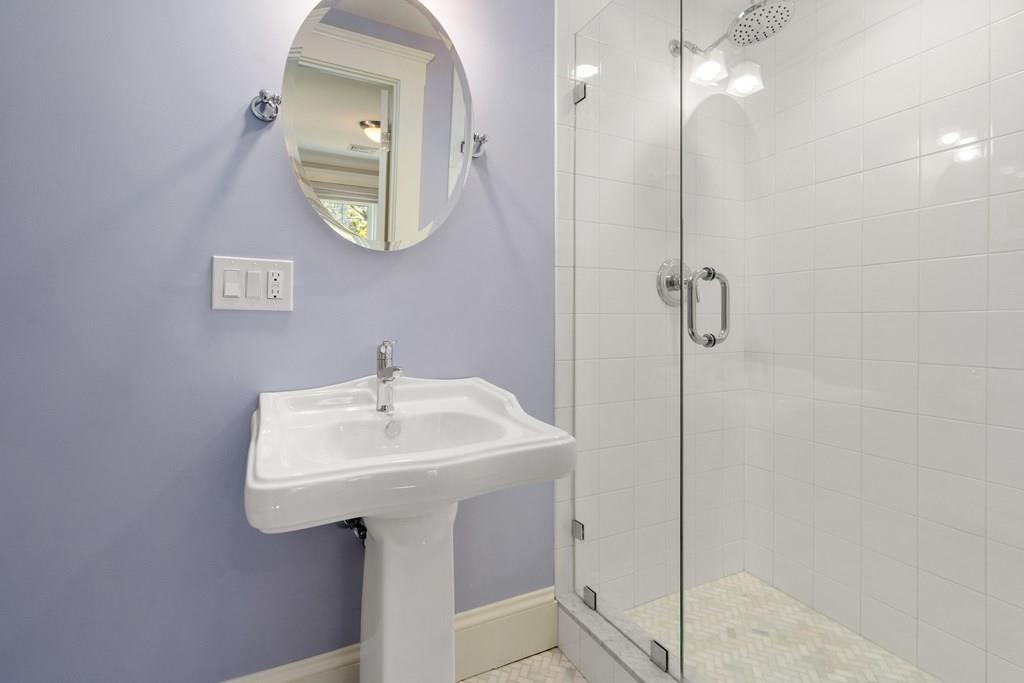 21 Winthrop Road Belmont, MA 02478 - Photo 18 of 26 Gallery Image 18