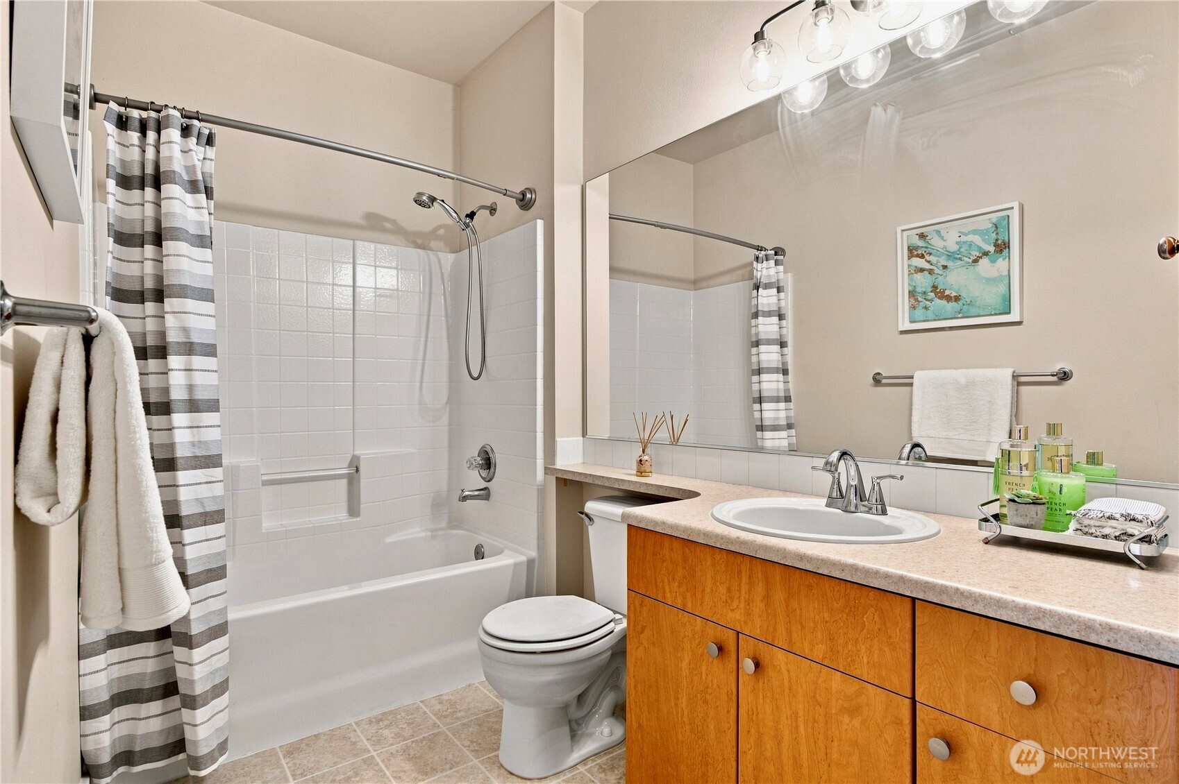 214 South 48th Street, Unit H Renton, WA 98055 - Photo 23 of 28 Gallery Image 23