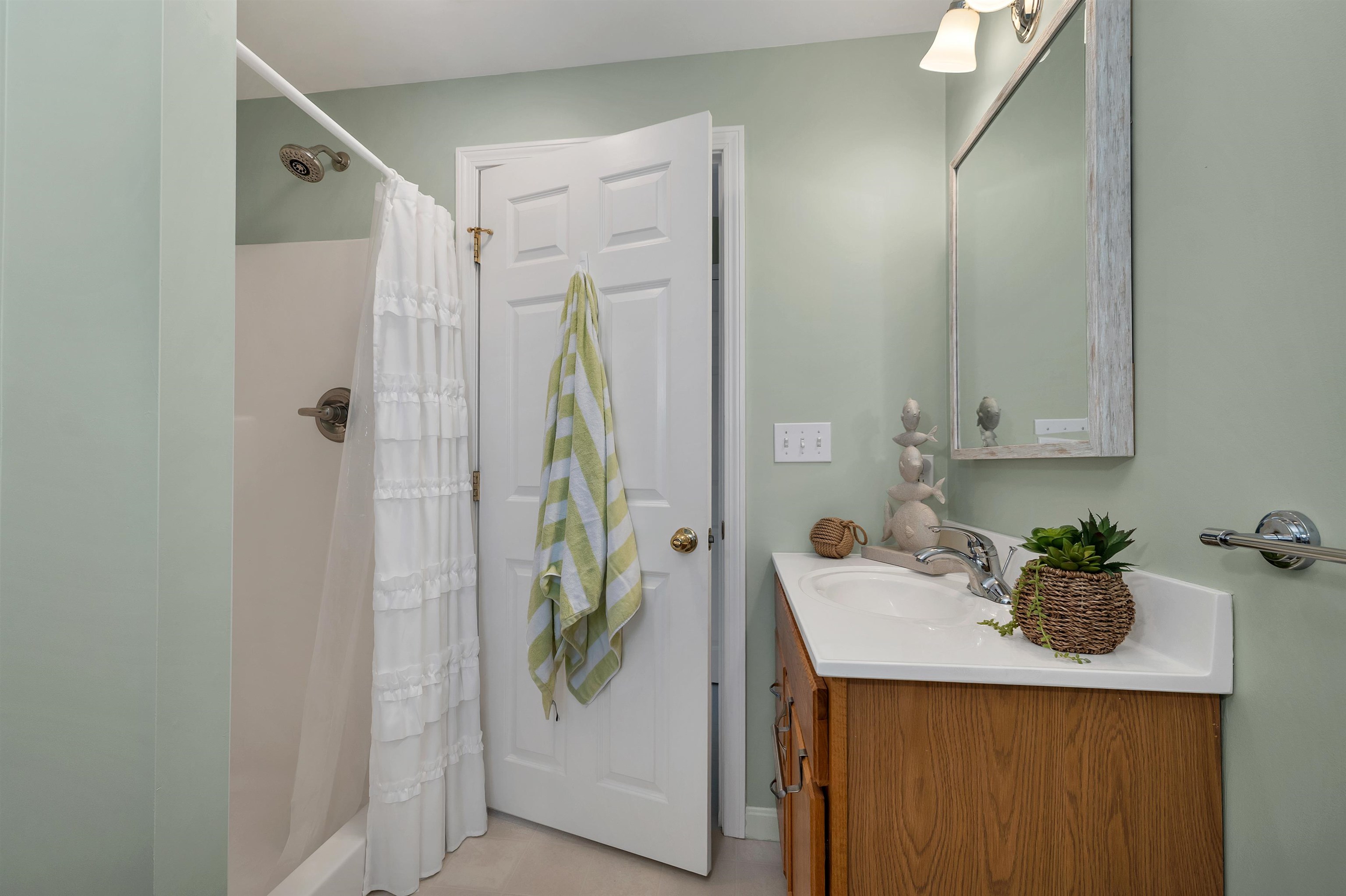 56 Frohock Brook Road Alton, NH 03810 - Photo 8 of 46