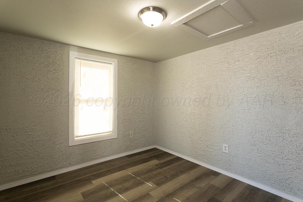 403 North Florida Street Amarillo, TX 79106 - Photo 11 of 18 Unit 2 Living Room