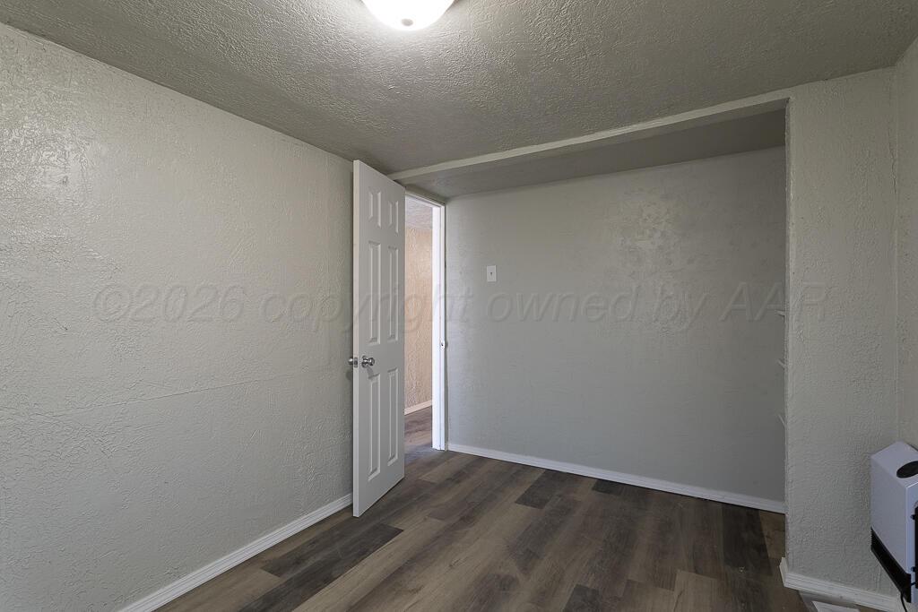 403 North Florida Street Amarillo, TX 79106 - Photo 3 of 18 Unit 1 Living Room