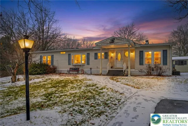 $150,000 | 4 Woodsdale Court, Bath, PA 18014