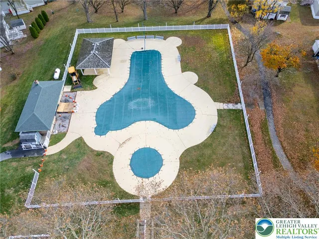 $150,000 | 4 Woodsdale Court, Bath, PA 18014