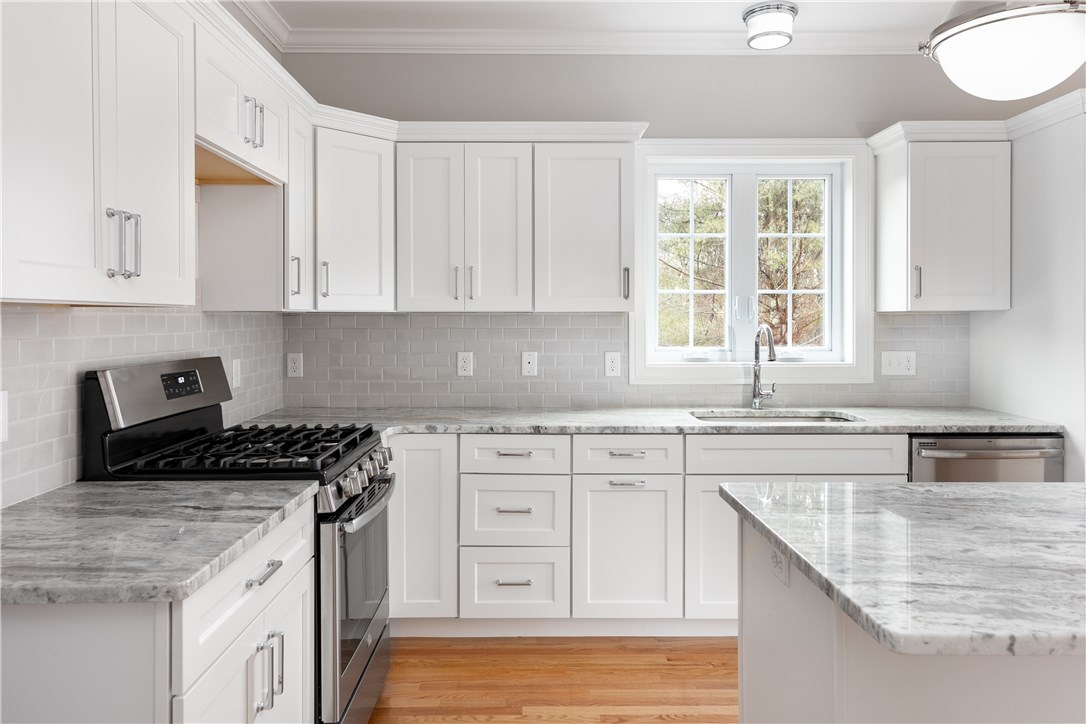 2278 Post Road South Kingstown, RI 02879 - Photo 3 of 13