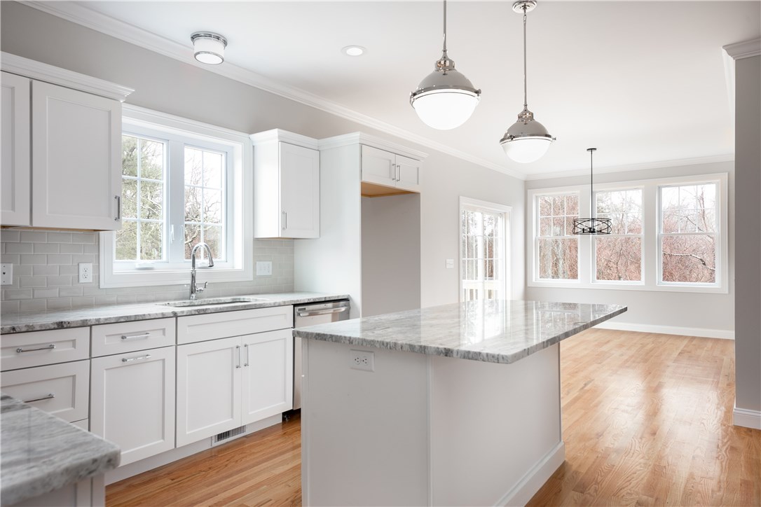 2278 Post Road South Kingstown, RI 02879 - Photo 4 of 13