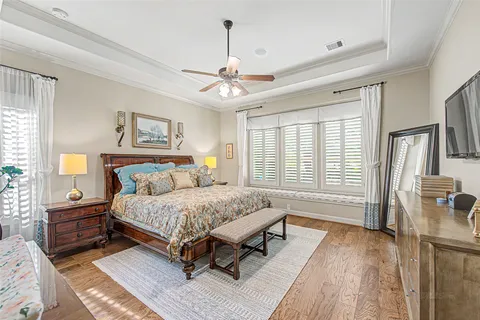 $900,000 | 83 Wyndehaven Lakes Drive, Katy, TX 77494