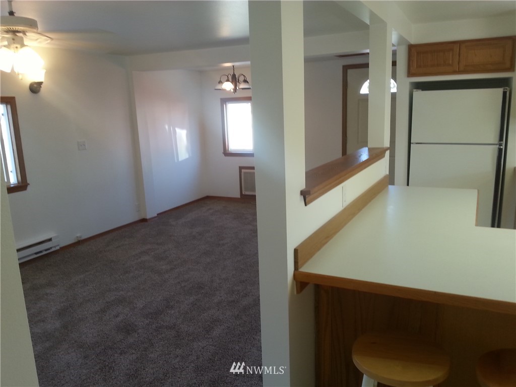 6808 Occidental Road Yakima, WA 98903 - Photo 12 of 25