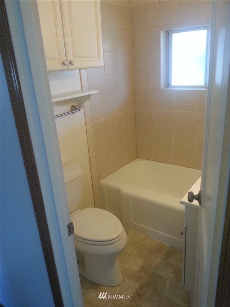 6808 Occidental Road Yakima, WA 98903 - Photo 19 of 25