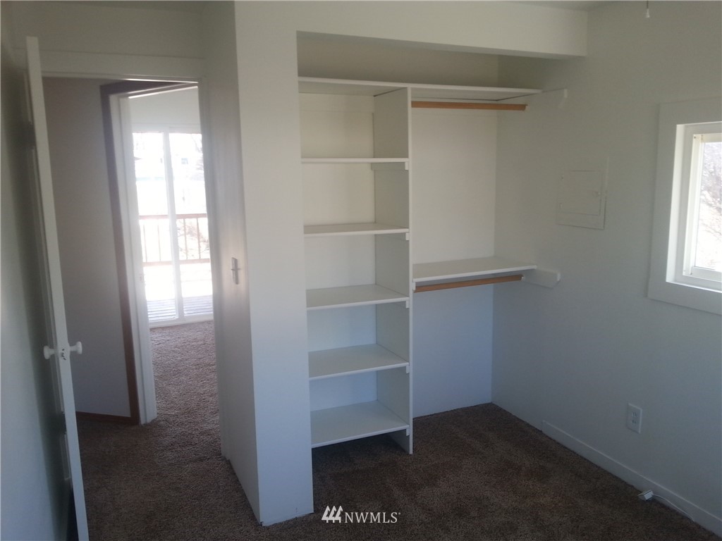 6808 Occidental Road Yakima, WA 98903 - Photo 22 of 25