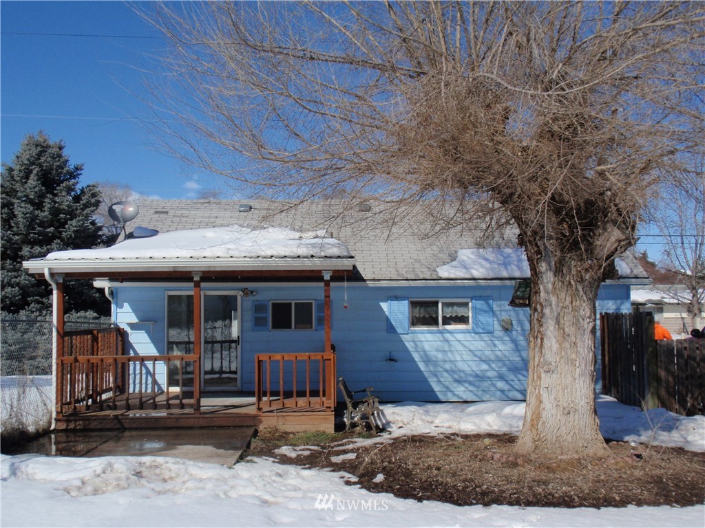 6808 Occidental Road Yakima, WA 98903 - Photo 4 of 25