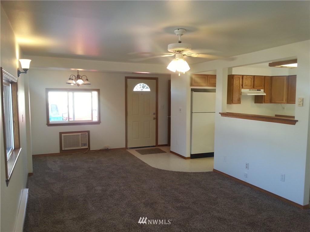 6808 Occidental Road Yakima, WA 98903 - Photo 9 of 25