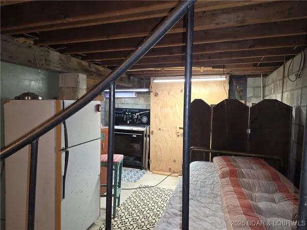 $129,900 | 12405 Northeast 1240 Pvt Road, Osceola, MO 64776