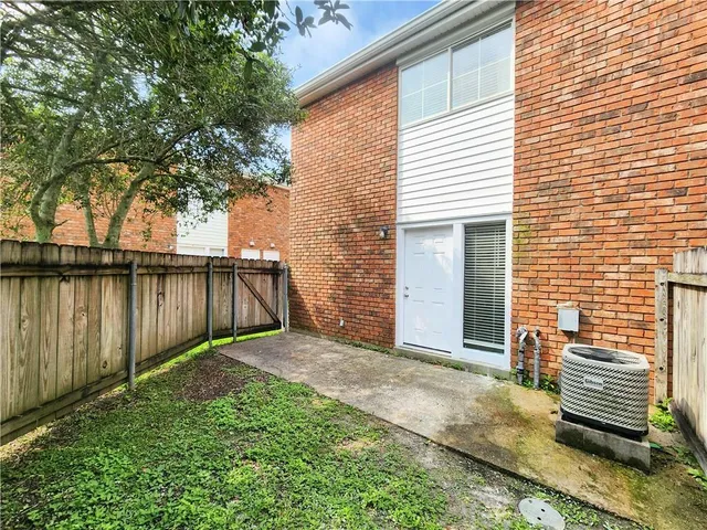 $1,500 | 221 Melvyn Drive, Unit A, Belle Chasse, LA 70037