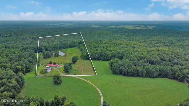 $475,000 | 252 Carlie Lane, Deer Lodge, TN 37726