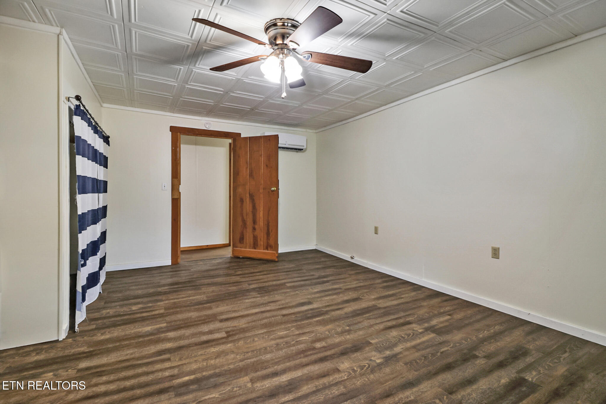 252 Carlie Lane Deer Lodge, TN 37726 - Photo 21 of 50 if1a2973-if1a2977