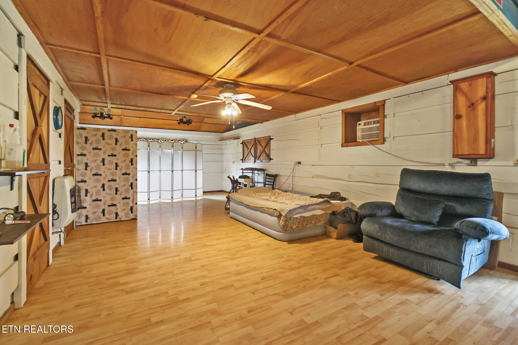 252 Carlie Lane Deer Lodge, TN 37726 - Photo 26 of 50 if1a3018-if1a3022