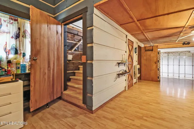 $475,000 | 252 Carlie Lane, Deer Lodge, TN 37726