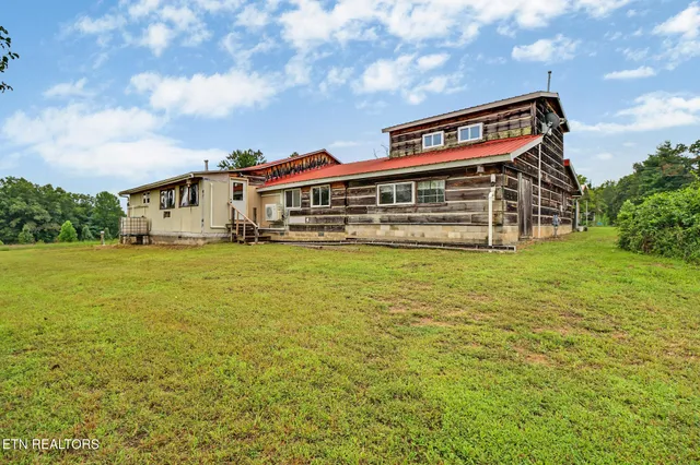 $475,000 | 252 Carlie Lane, Deer Lodge, TN 37726