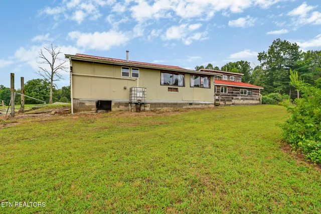 $475,000 | 252 Carlie Lane, Deer Lodge, TN 37726
