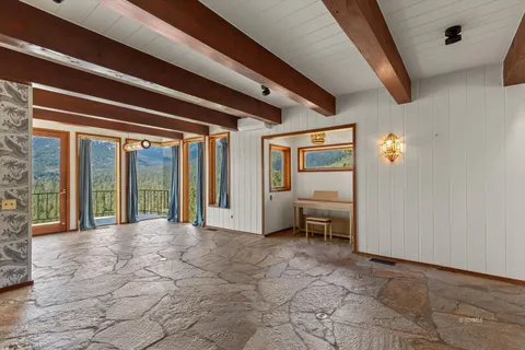 $1,995,000 | 54620 Crest Drive, Idyllwild, CA 92549