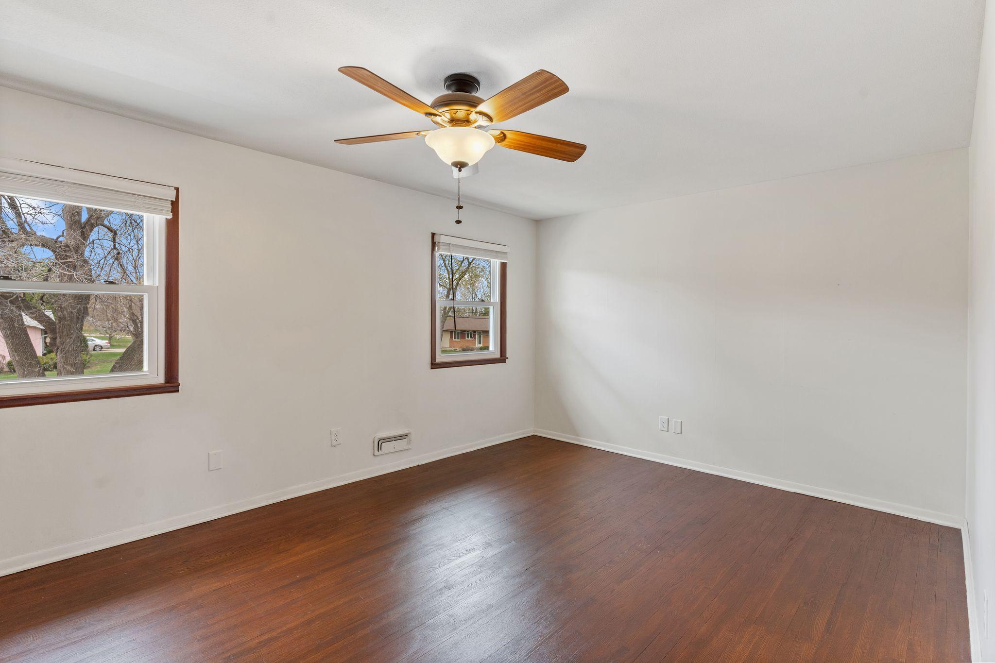 5271 Buchanan Street Northeast Fridley, MN 55421 - Photo 25 of 37