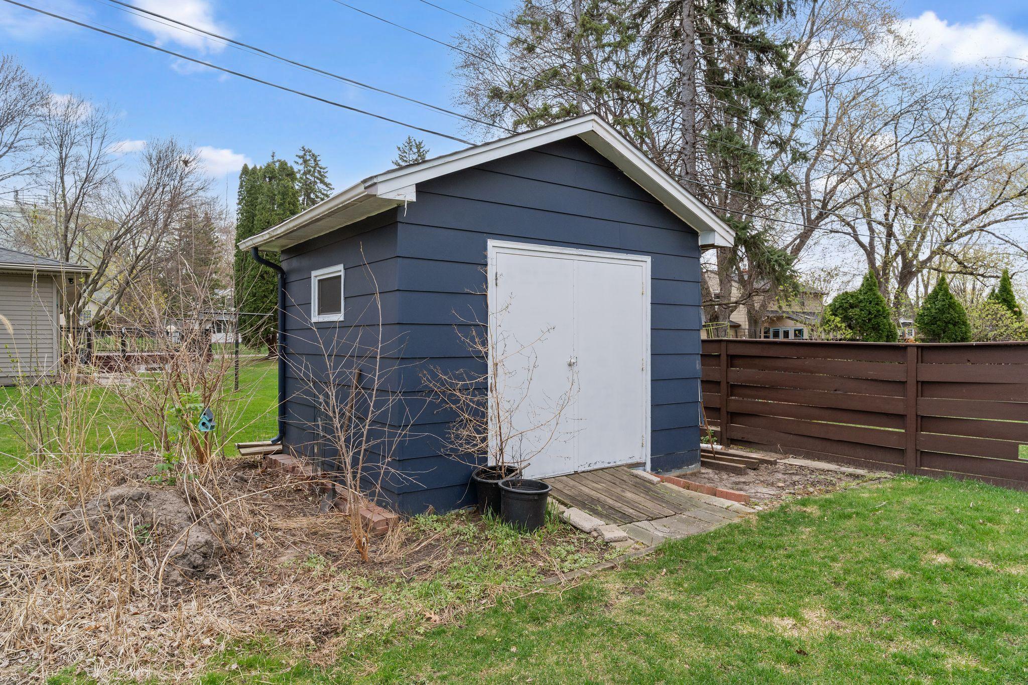 5271 Buchanan Street Northeast Fridley, MN 55421 - Photo 37 of 37