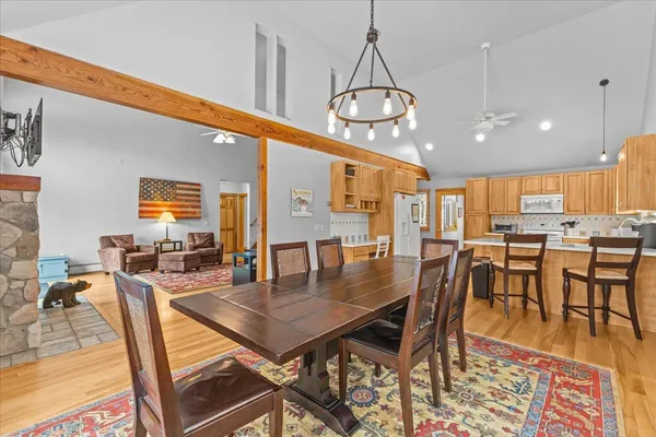 $1,300,000 | 187 Lower Moulton Lane, Stowe, VT 05672