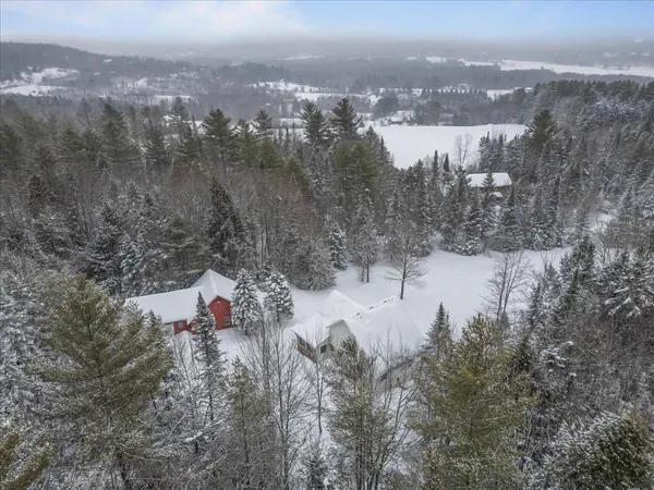 $1,300,000 | 187 Lower Moulton Lane, Stowe, VT 05672