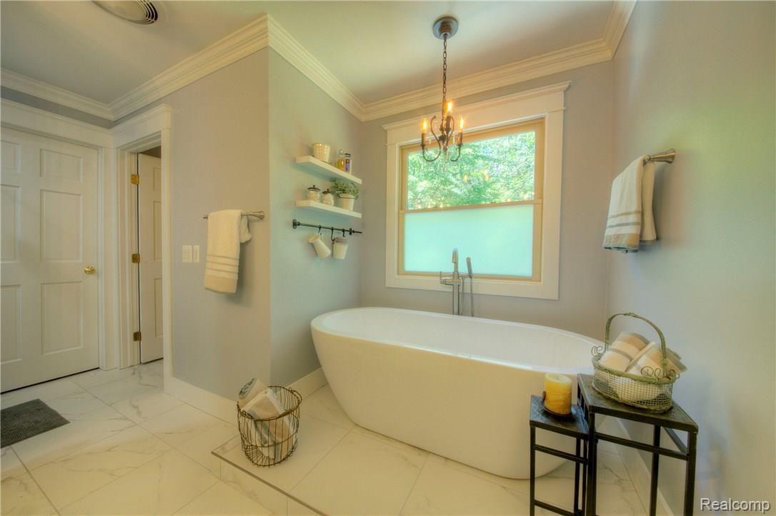 411 Newton Road Brighton, MI 48114 - Photo 40 of 74 930A9676_7_8.jpg