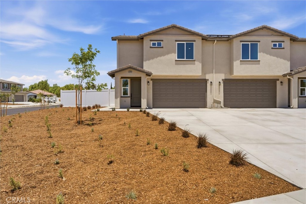 10665 Alborz Court Riverside, CA 92505 - Photo 2 of 41